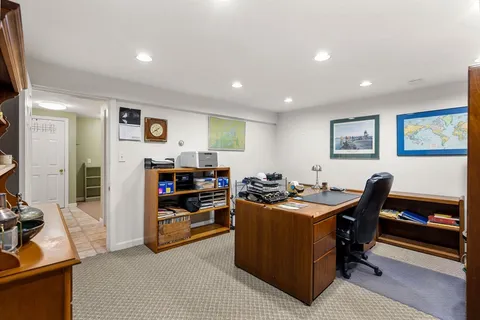 $1,095,000 | 4 Barberry Lane, West Newbury, MA 01985