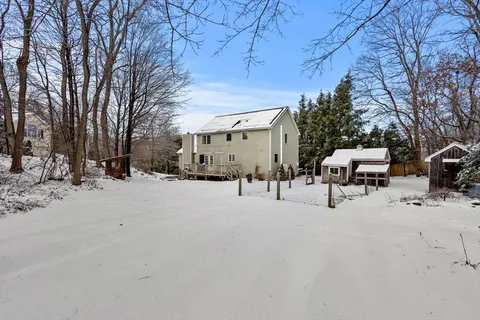 $1,095,000 | 4 Barberry Lane, West Newbury, MA 01985