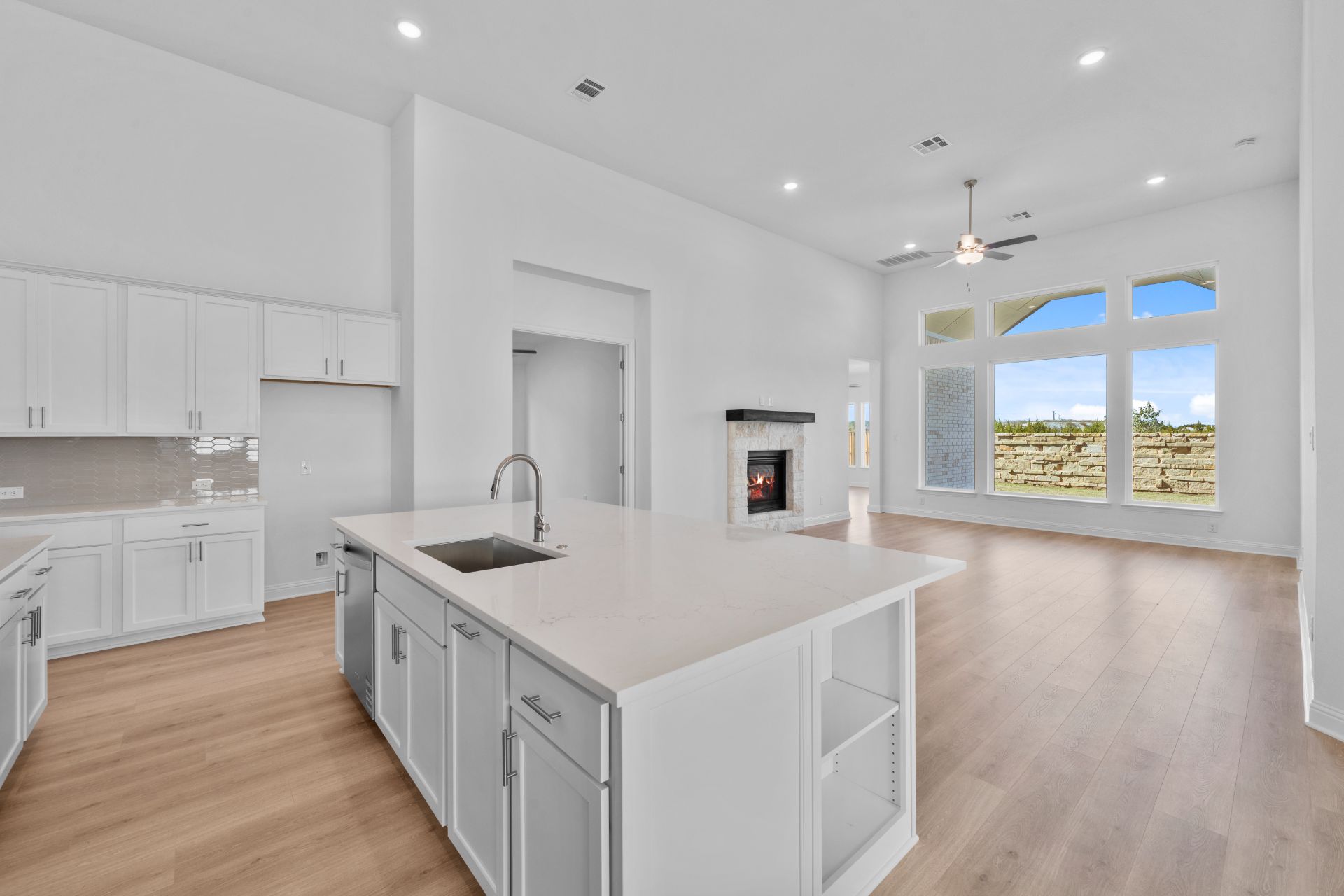 1005 Ellensburg Drive Georgetown, TX 78633 - Photo 37 of 38 Open concept floorplan