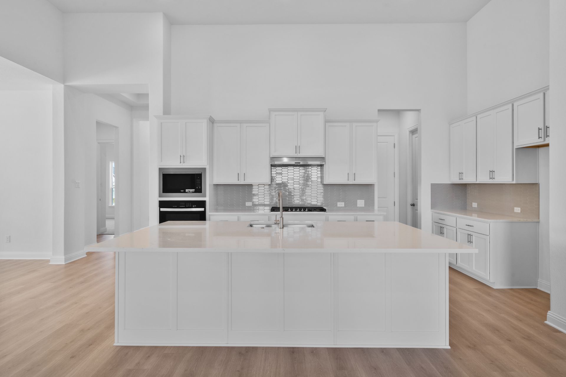 1005 Ellensburg Drive Georgetown, TX 78633 - Photo 6 of 38 Gorgeous Open Concept Kitchen