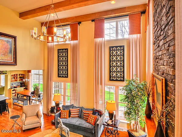 $859,900 | 3 Stone Crk Drive, East Greenbush, NY 12061