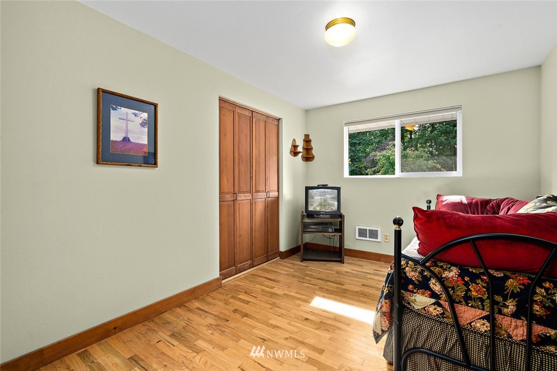 14513 Jordan Road Arlington, WA 98223 - Photo 11 of 20 Gallery Image 11