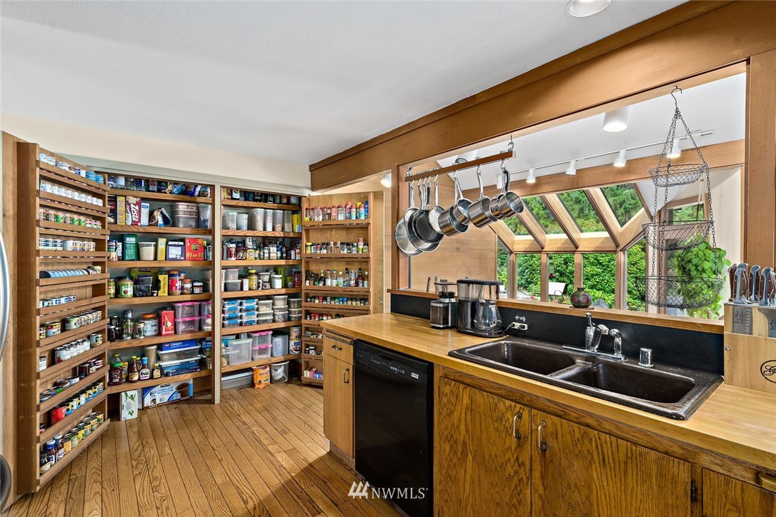 14513 Jordan Road Arlington, WA 98223 - Photo 4 of 20 Gallery Image 4