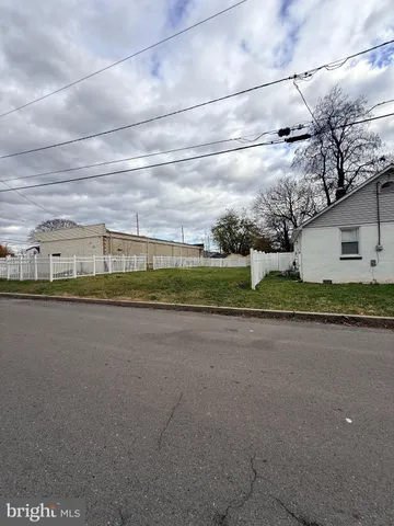 $130,000 | 112 Fuller Street, Somerset, NJ 08873