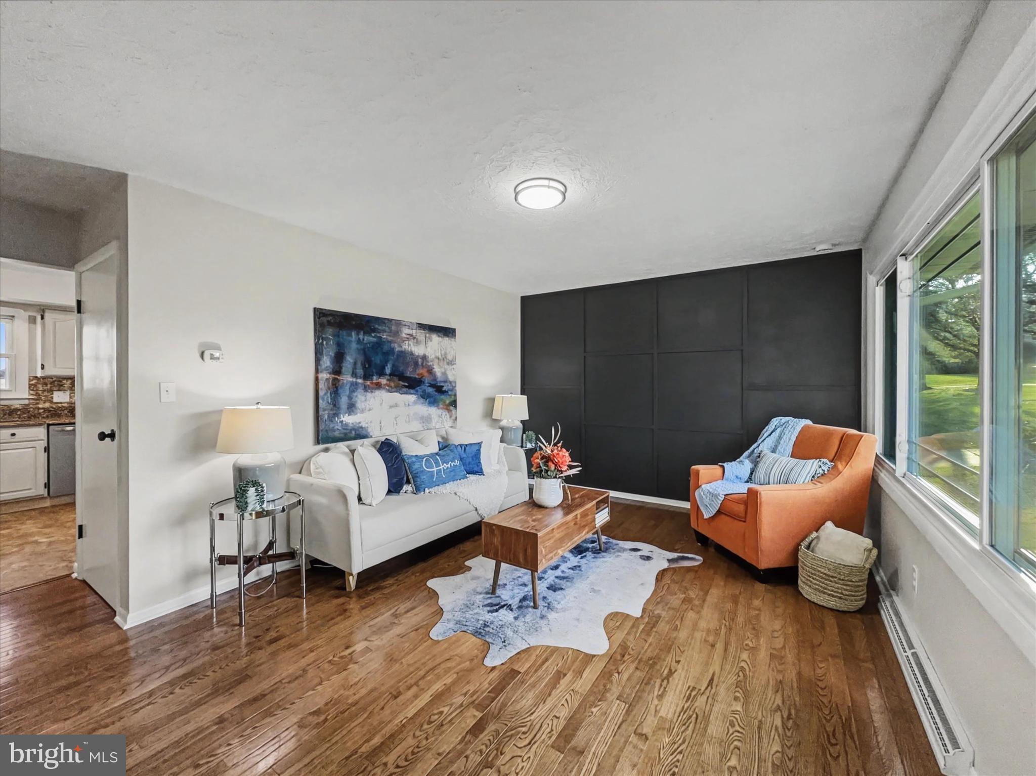 18 Logan Heights Road York, PA 17403 - Photo 4 of 24 Gallery Image 4