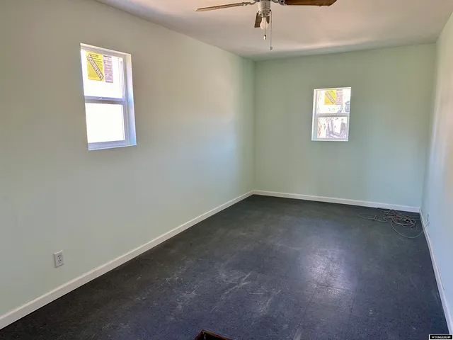 $75,000 | 707 4th Street, Hanna, WY 82327