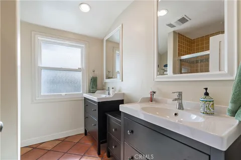 $2,350,000 | 6216 West 5th Street, Los Angeles, CA 90048