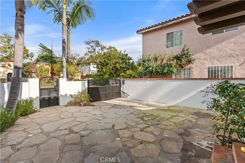 $2,350,000 | 6216 West 5th Street, Los Angeles, CA 90048