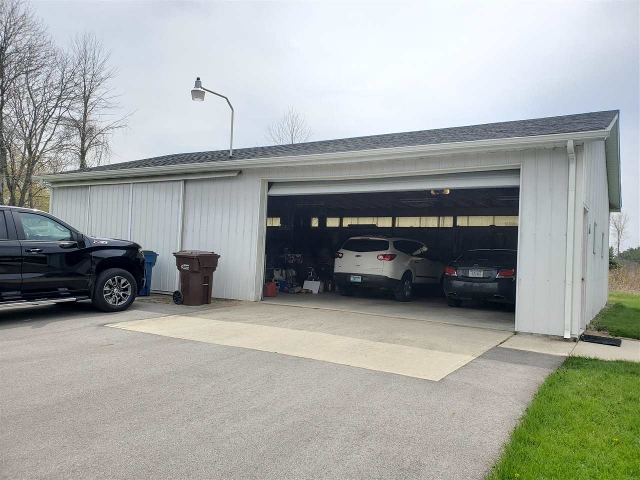 1353 7 Mile Road Kawkawlin, MI 48631 - Photo 23 of 31