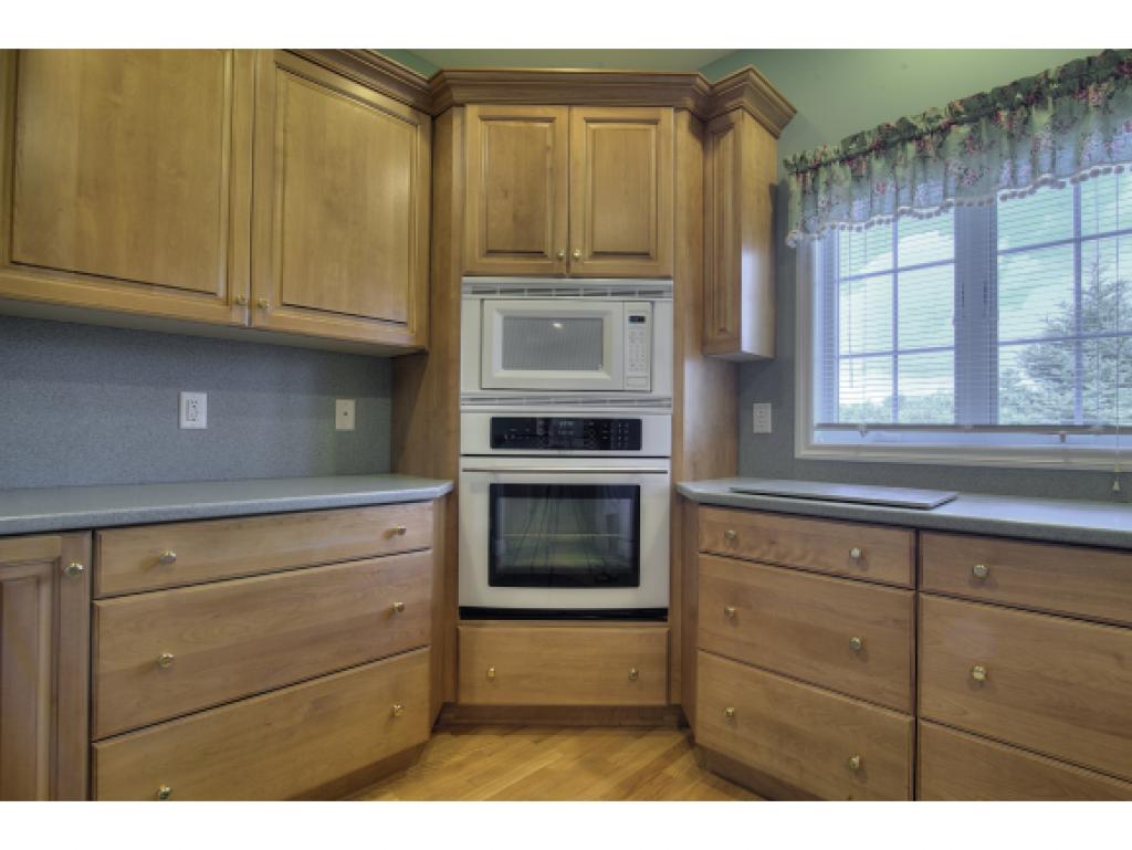 36 Mountain Village Road, Unit 36 Salem, NH 03079 - Photo 7 of 20 Gallery Image 7