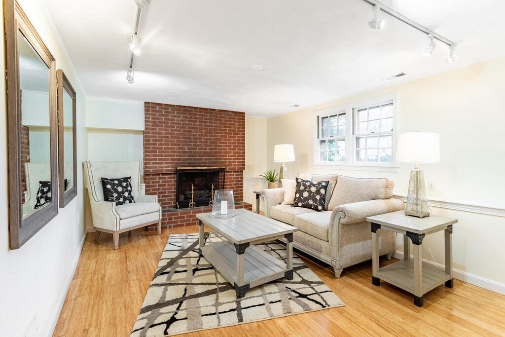 8 Hickory Street Lexington, MA 02421 - Photo 22 of 33 Gallery Image 22