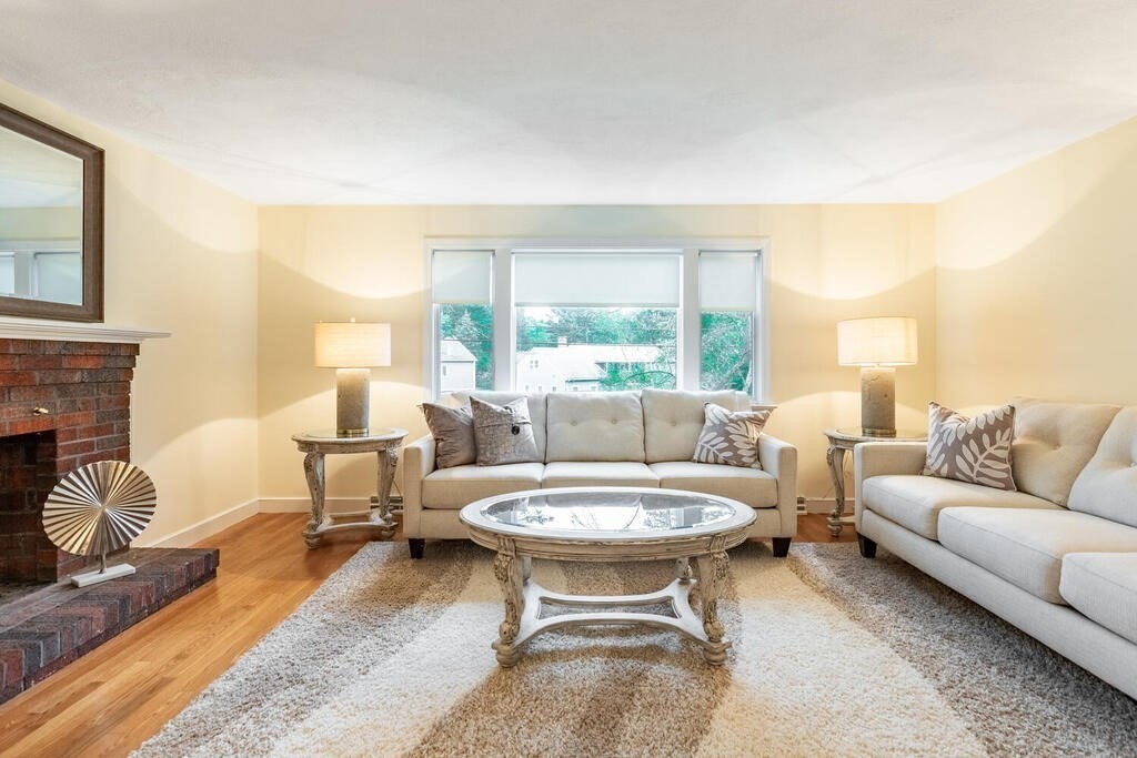 8 Hickory Street Lexington, MA 02421 - Photo 5 of 33 Gallery Image 5
