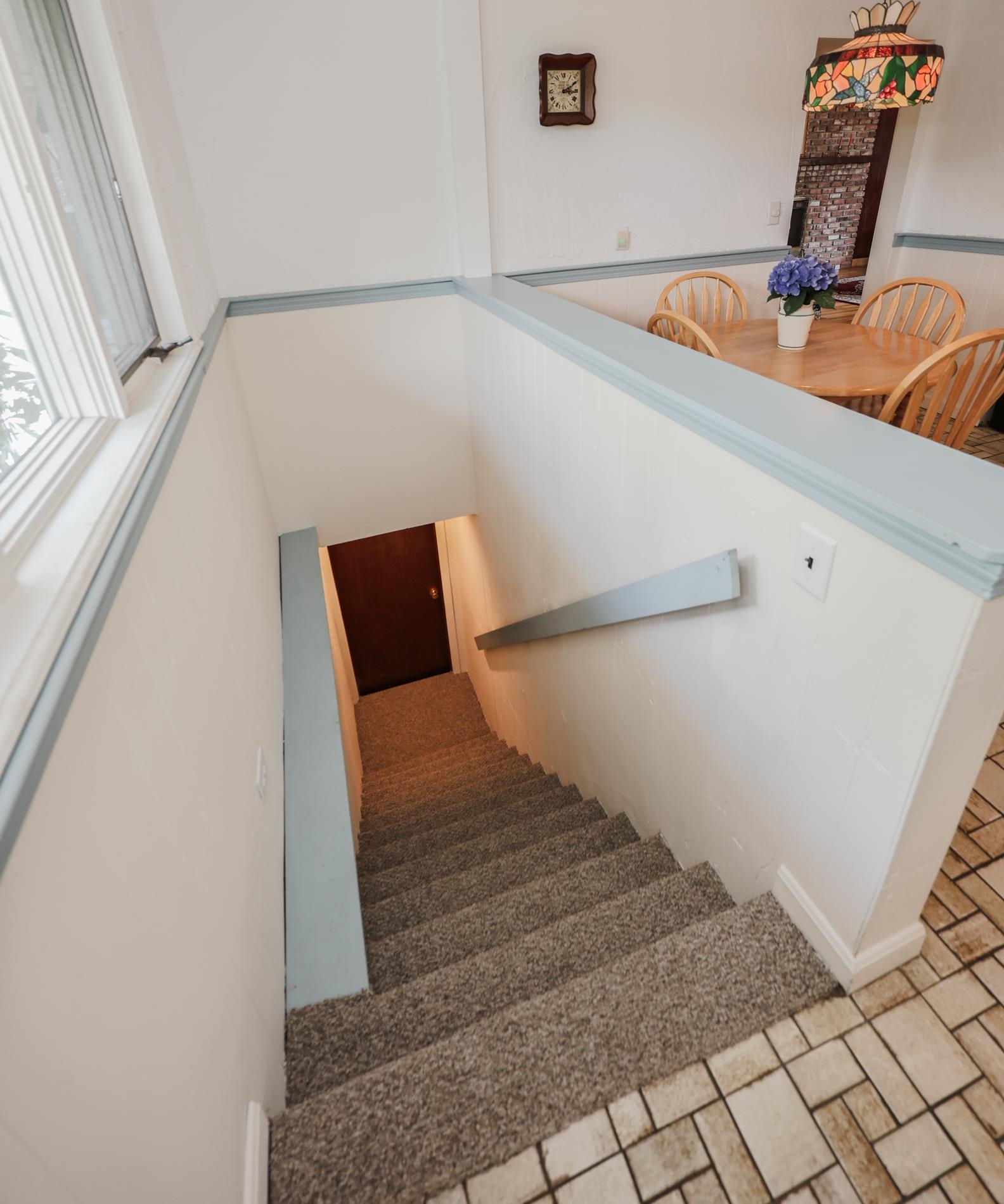 68 Robinson Road Nashua, NH 03060 - Photo 17 of 54