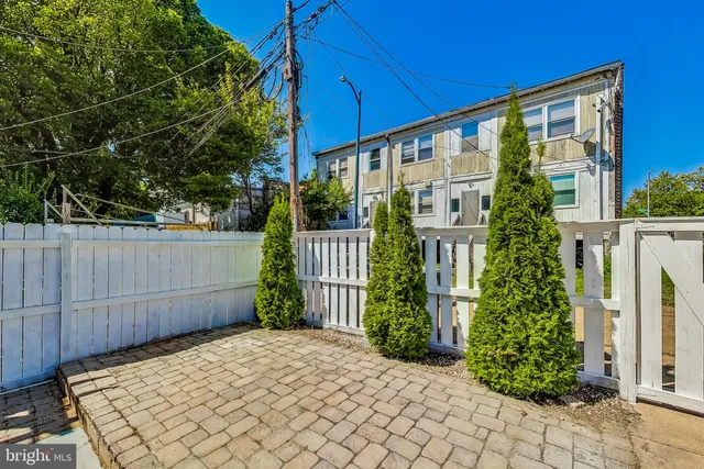 $4,495 | 1330 Staples Street Northeast, Washington, DC 20002