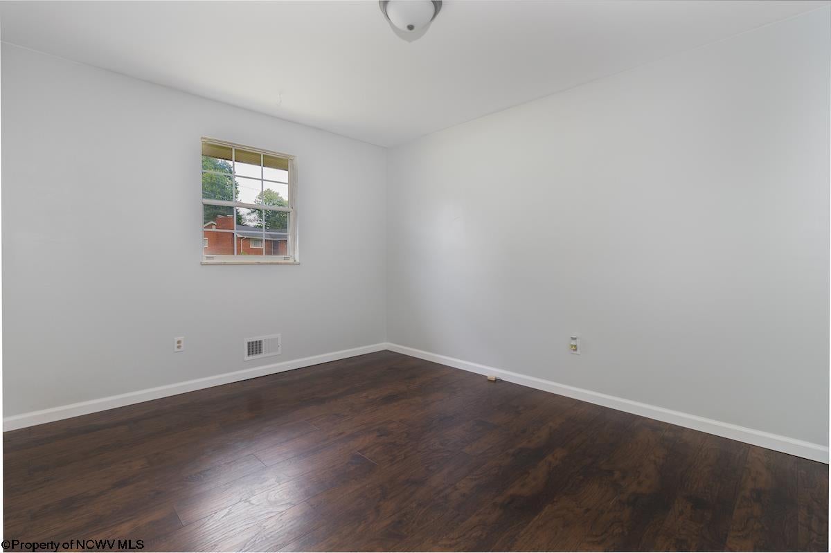 21 Millbrook Road Bridgeport, WV 26330 - Photo 11 of 19 Gallery Image 11