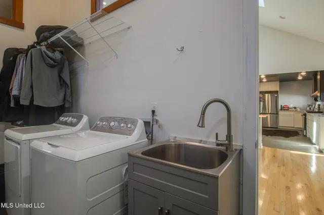 $320,000 | 182 Miramar Avenue, Biloxi, MS 39530