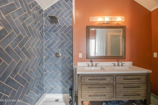 $320,000 | 182 Miramar Avenue, Biloxi, MS 39530