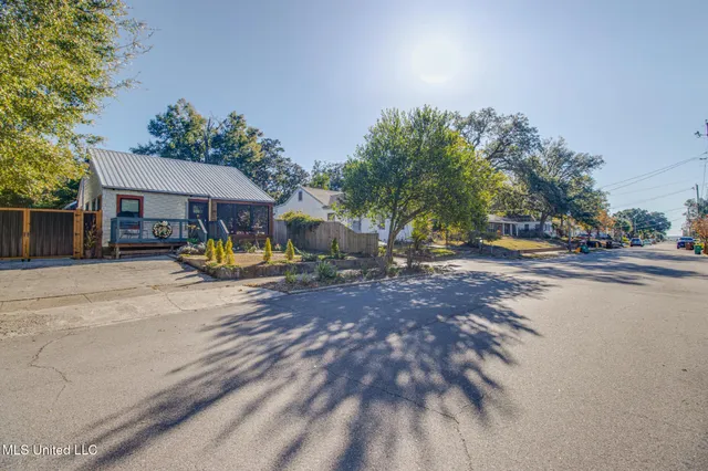 $320,000 | 182 Miramar Avenue, Biloxi, MS 39530