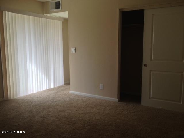 3031 West Charter Oak Road Phoenix, AZ 85029 - Photo 7 of 10 Charteroak8