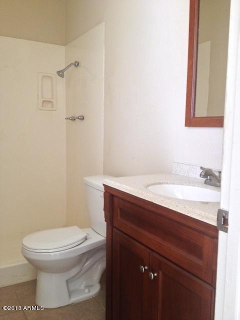 3031 West Charter Oak Road Phoenix, AZ 85029 - Photo 8 of 10 Charteroak7