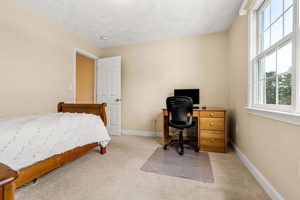 137 Broad Meadow Road Groton, MA 01450 - Photo 28 of 33 Gallery Image 28