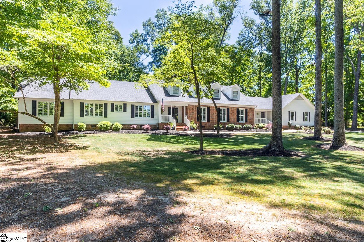 100 Inverness Way Easley, SC 29642 - Photo 1 of 36 Gallery Image 1