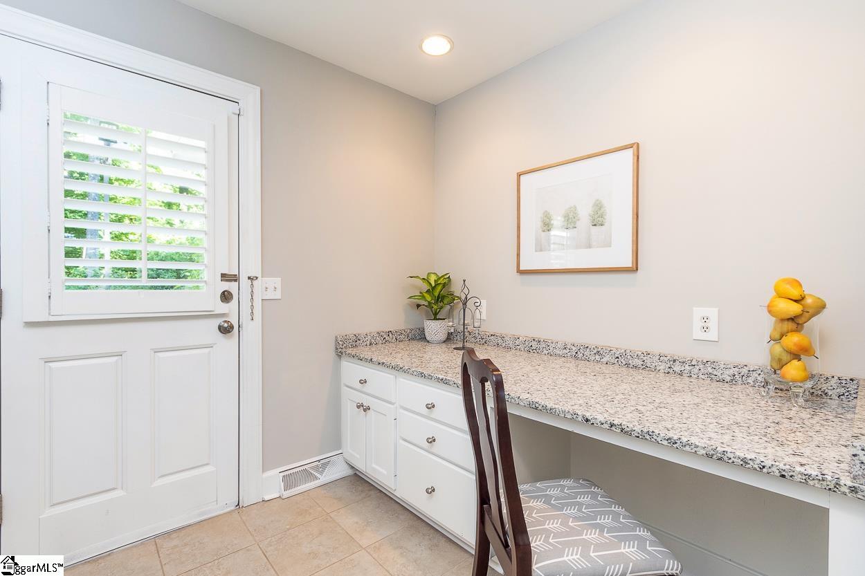 100 Inverness Way Easley, SC 29642 - Photo 18 of 36 Gallery Image 18