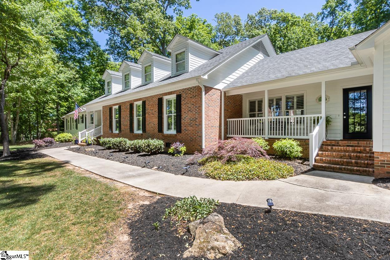 100 Inverness Way Easley, SC 29642 - Photo 3 of 36 Gallery Image 3