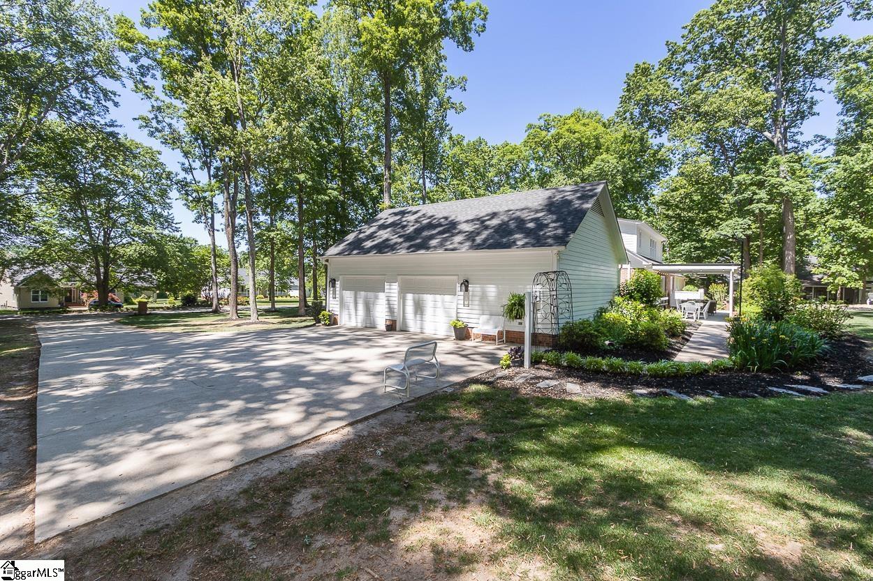 100 Inverness Way Easley, SC 29642 - Photo 35 of 36 Gallery Image 35