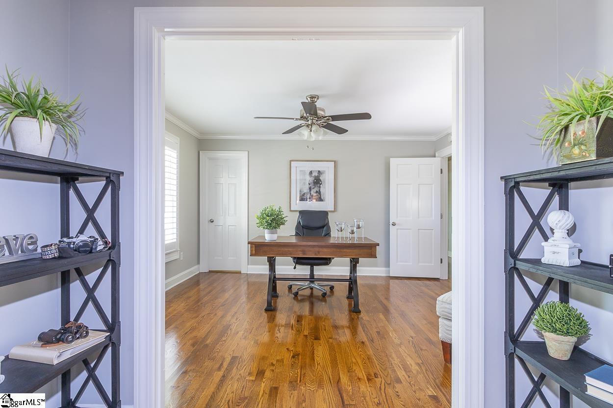 100 Inverness Way Easley, SC 29642 - Photo 7 of 36 Gallery Image 7