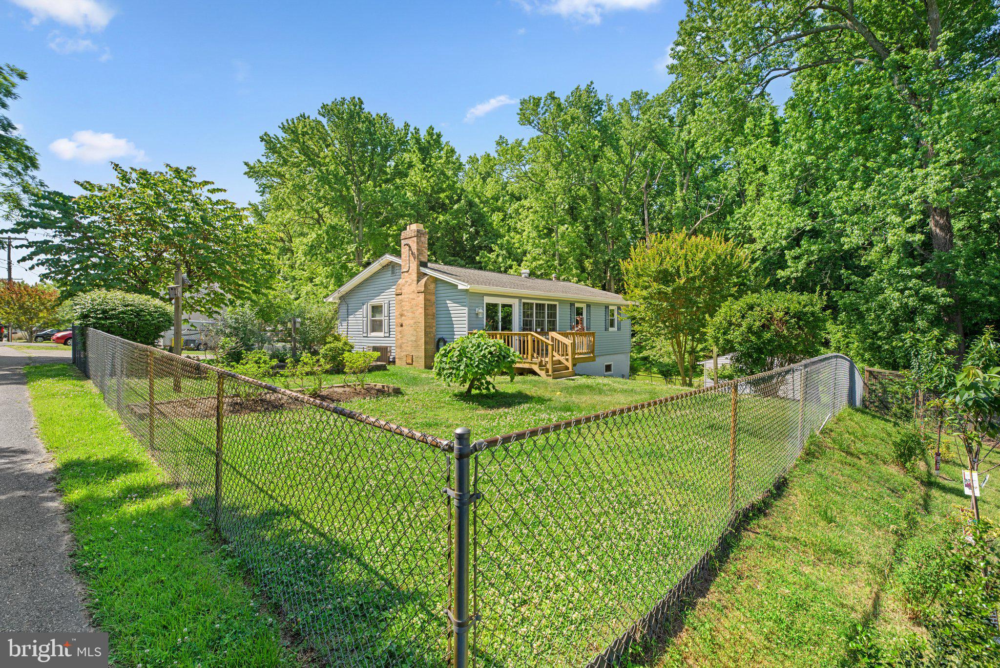 1203 Cedar Lane Edgewater, MD 21037 - Photo 32 of 39