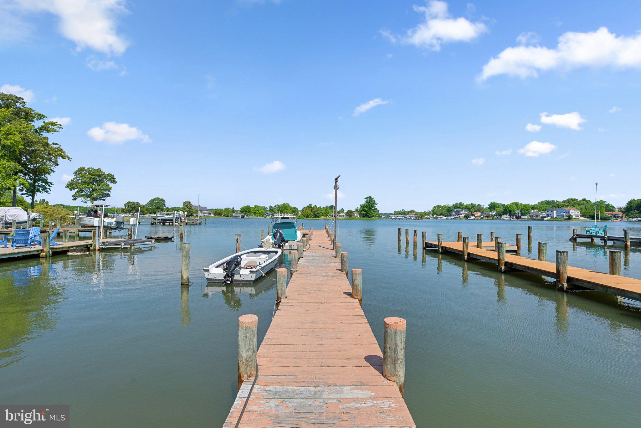 1203 Cedar Lane Edgewater, MD 21037 - Photo 36 of 39 Community pier