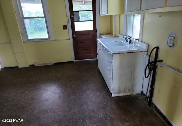 1626 Price Street Scranton, PA 18504 - Photo 11 of 42