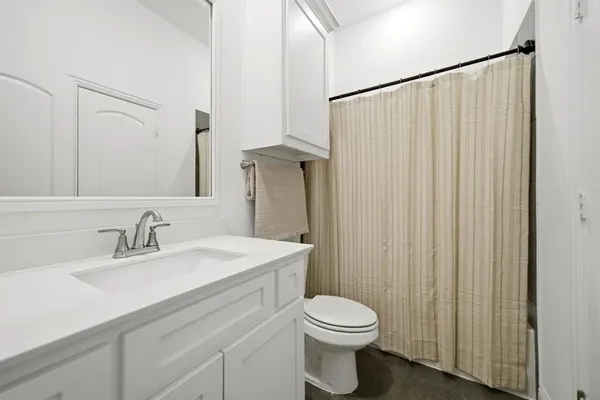 $799,999 | 332 Ledstone Court, Rockwall, TX 75032