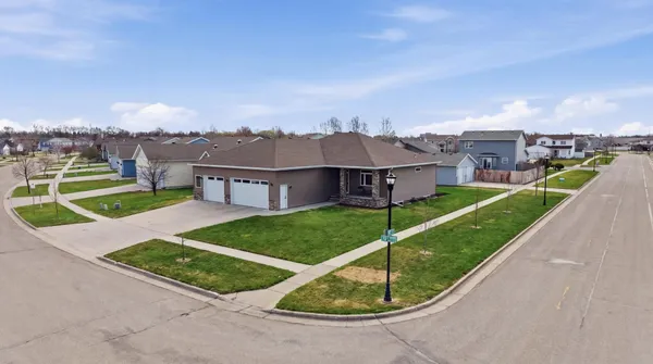 $549,000 | 825 18th Avenue West, West Fargo, ND 58078