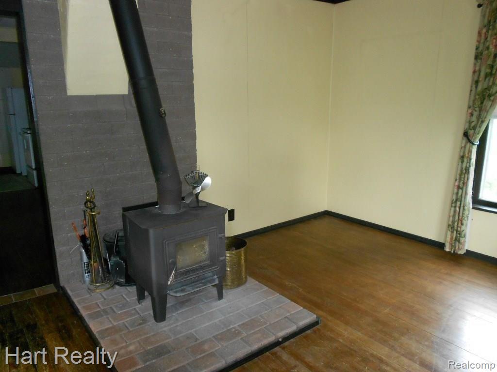 5019 North Pinnebog Road Kinde, MI 48445 - Photo 3 of 12 001.JPG