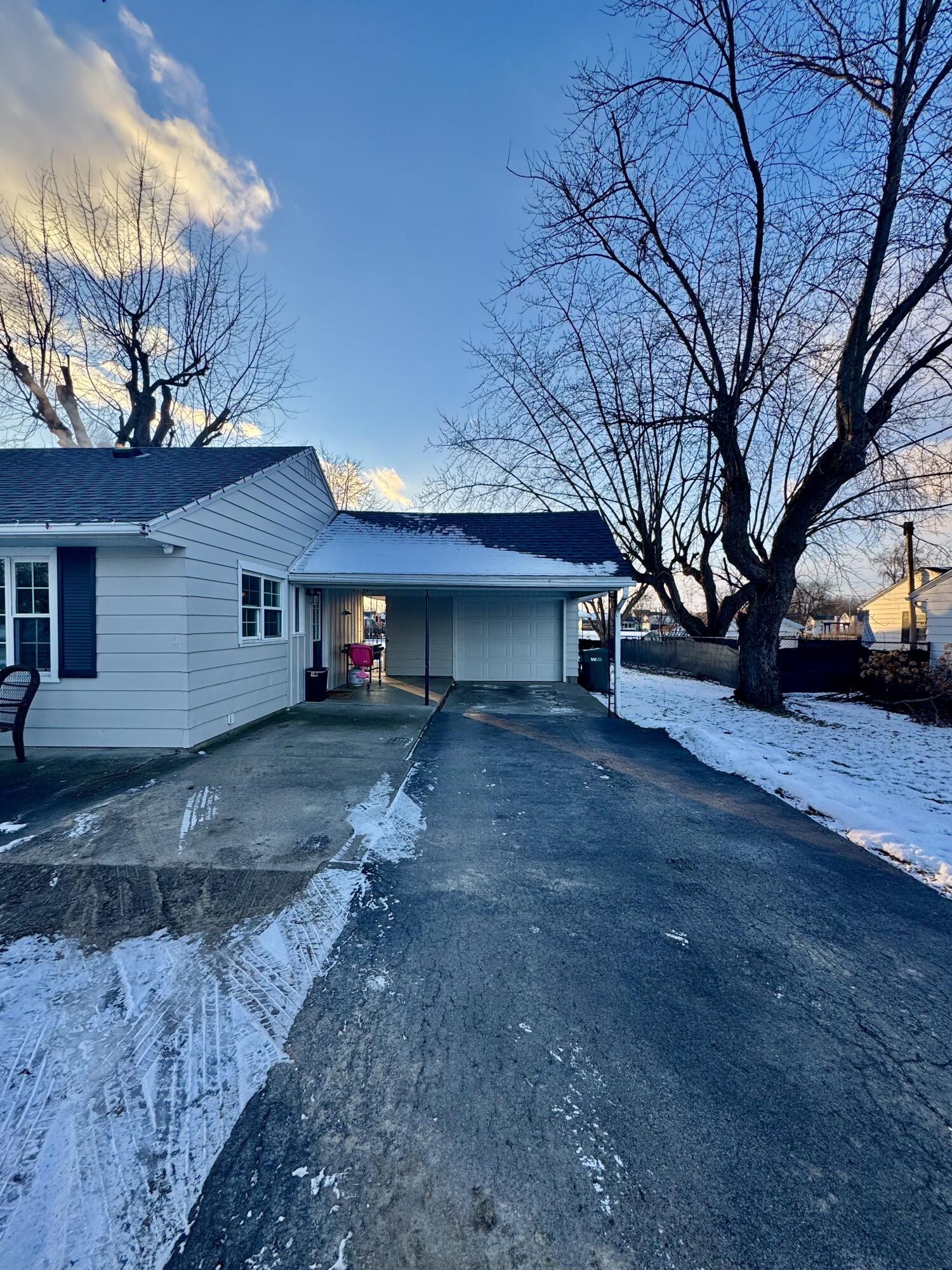 110 South Oak Street Lima, OH 45806 - Photo 5 of 54