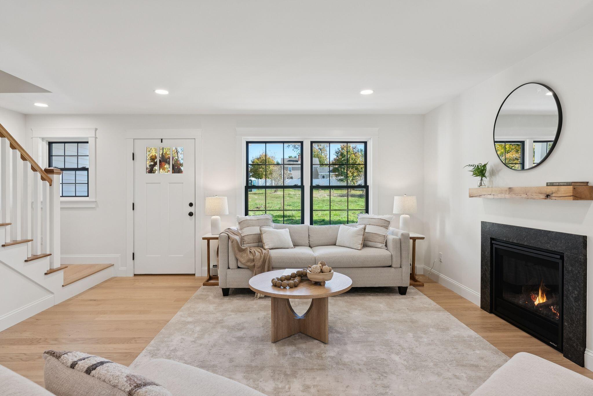 4 Furbish Lane Kennebunk, ME 04043 - Photo 13 of 56 Living Room