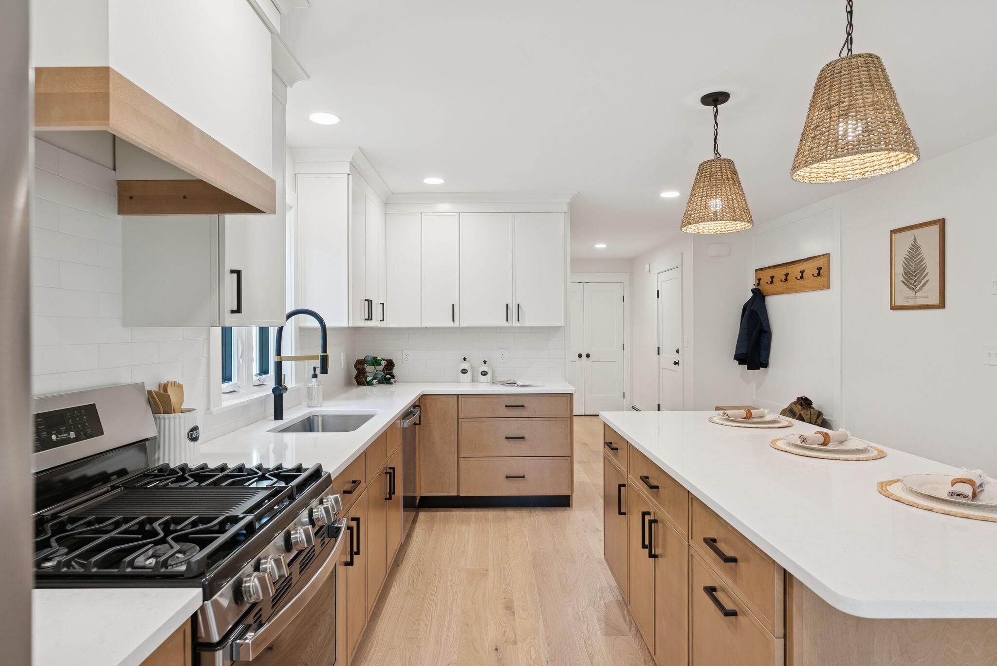 4 Furbish Lane Kennebunk, ME 04043 - Photo 19 of 56 Kitchen