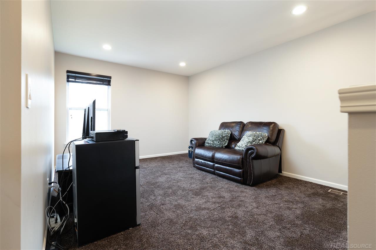 3099 Graham Drive Rochester Hills, MI 48307 - Photo 23 of 49