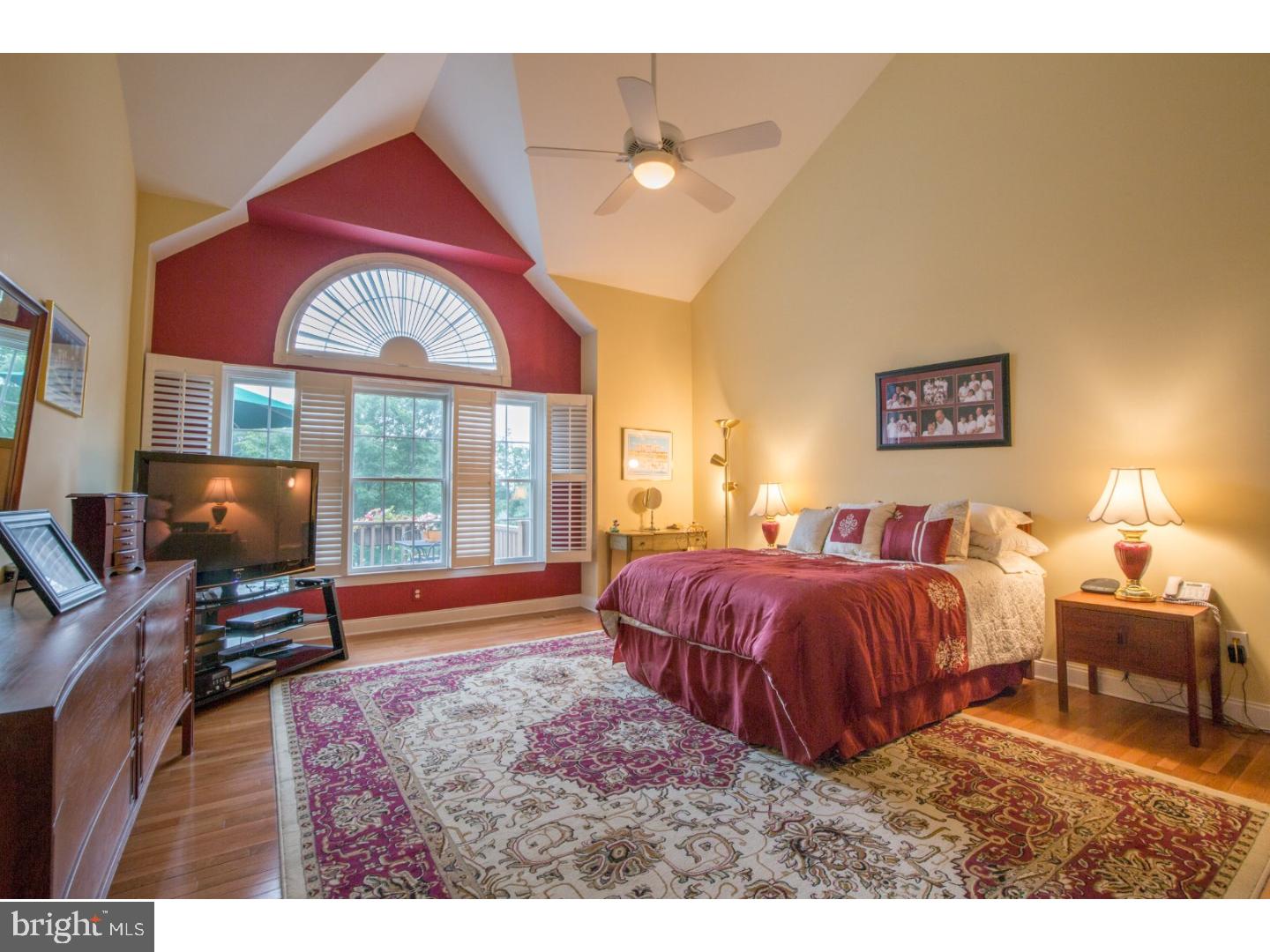 292 Sydney Road Holland, PA 18966 - Photo 10 of 25 Master Bedroom