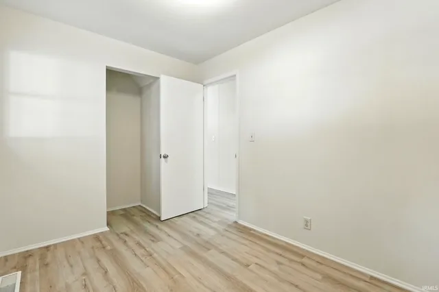 $225,000 | 124 South Maxine Drive, Ossian, IN 46777