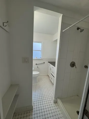 $400 | 906 Cochran Drive, Tallahassee, FL 32301