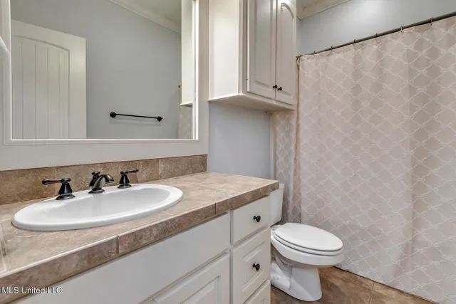 $369,900 | 136 Sycamore Ridge, Madison, MS 39110