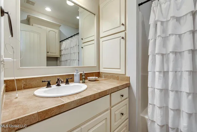 $369,900 | 136 Sycamore Ridge, Madison, MS 39110