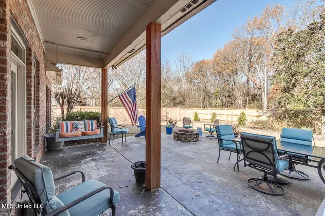 $369,900 | 136 Sycamore Ridge, Madison, MS 39110