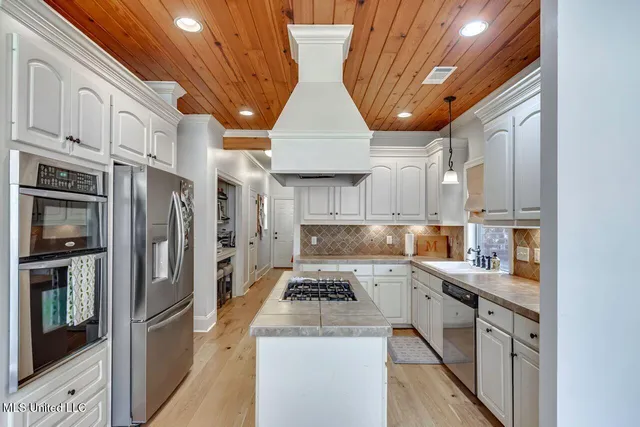 $369,900 | 136 Sycamore Ridge, Madison, MS 39110