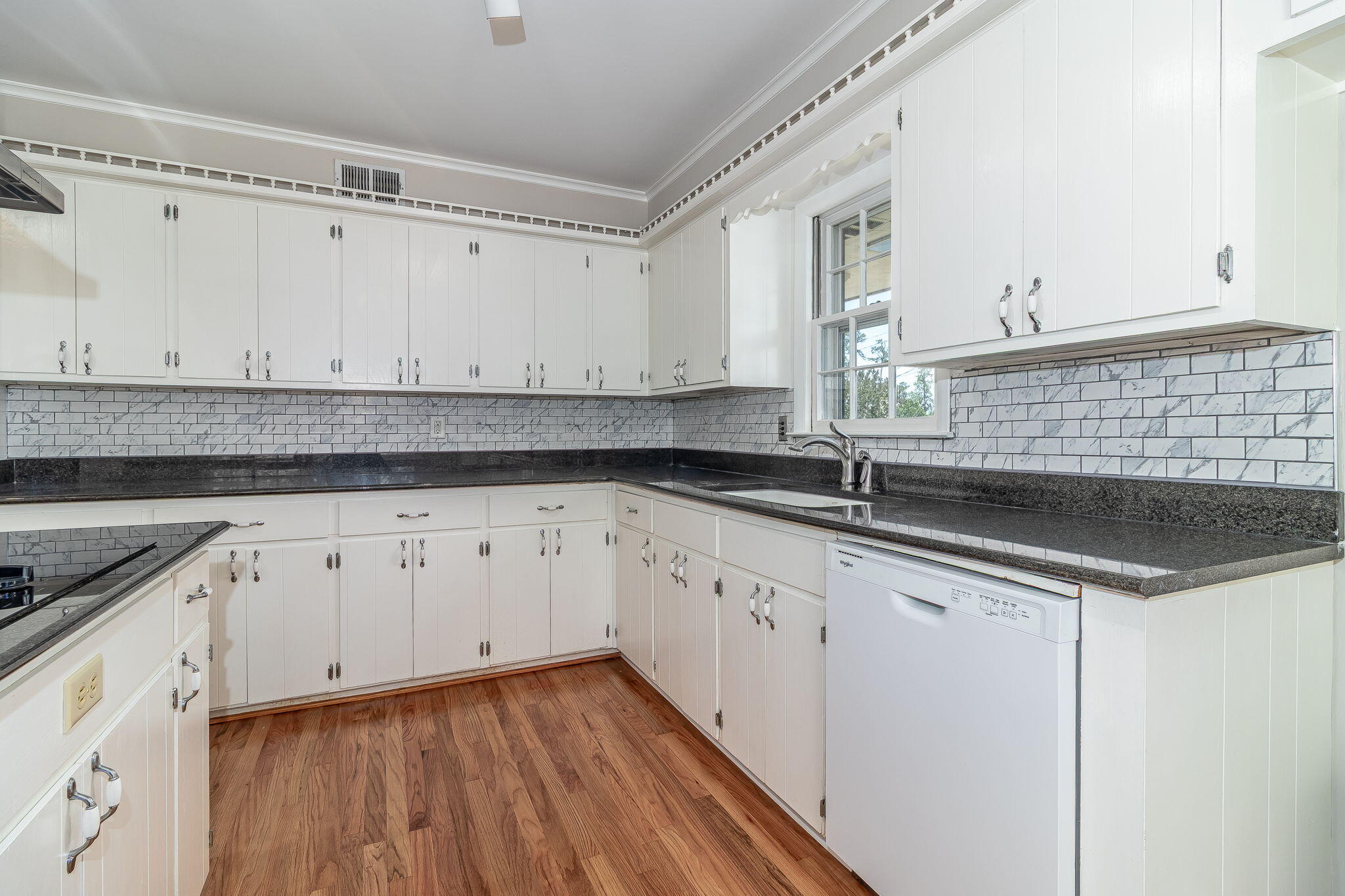 3134 Walton Way Augusta, GA 30909 - Photo 25 of 57 Plenty of cabinets
