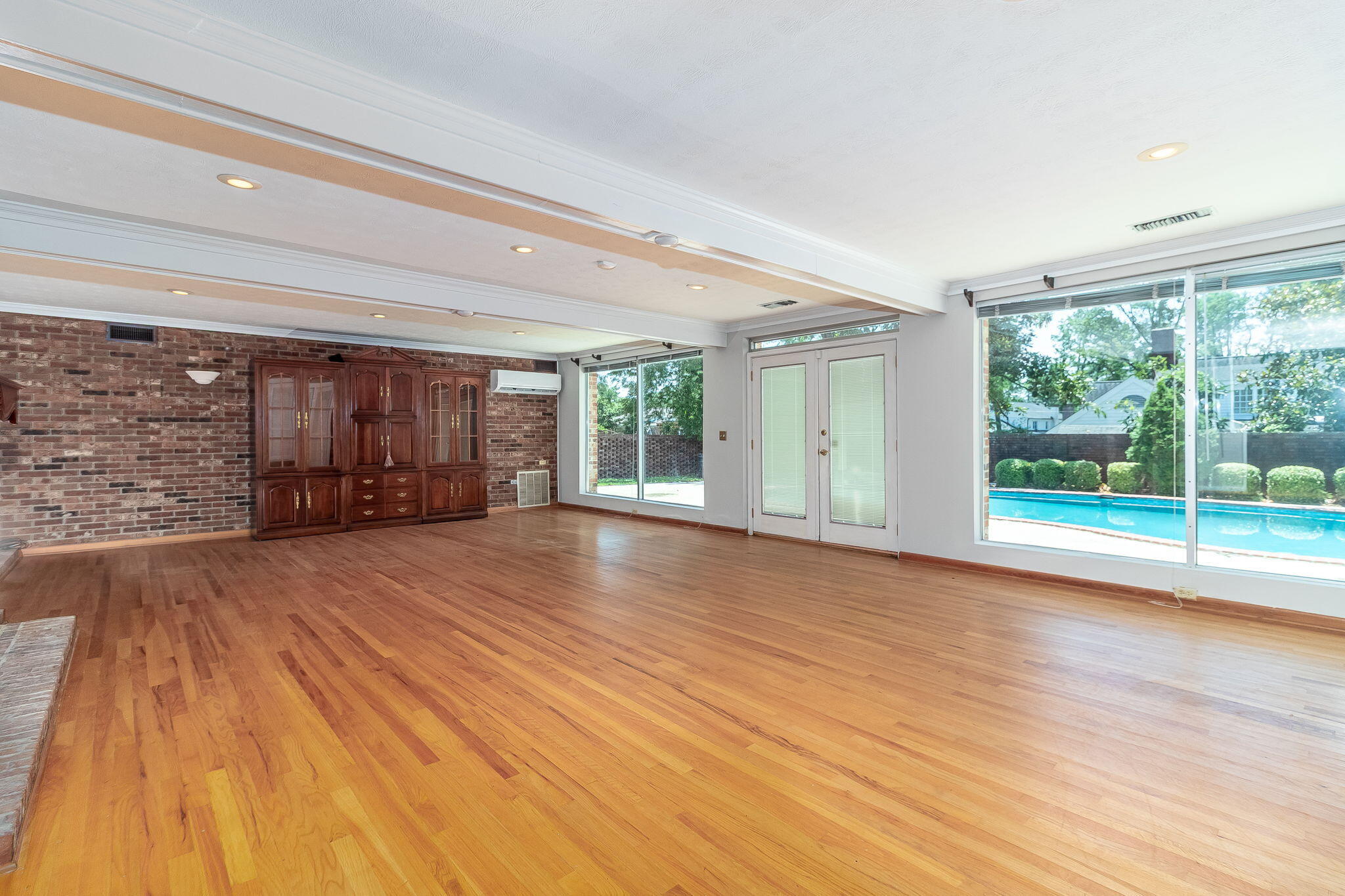 3134 Walton Way Augusta, GA 30909 - Photo 29 of 57 Massive family room