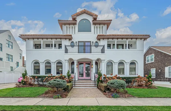 $10,900,000 | 112 South Rumson Avenue, Margate City, NJ 08402
